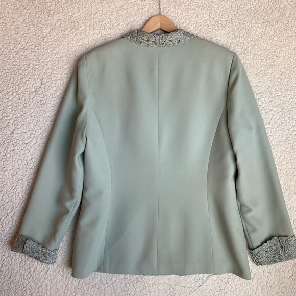 Albert Nipon Evening mint green blazer jacket with floral pearl embroidery - Picture 11 of 14